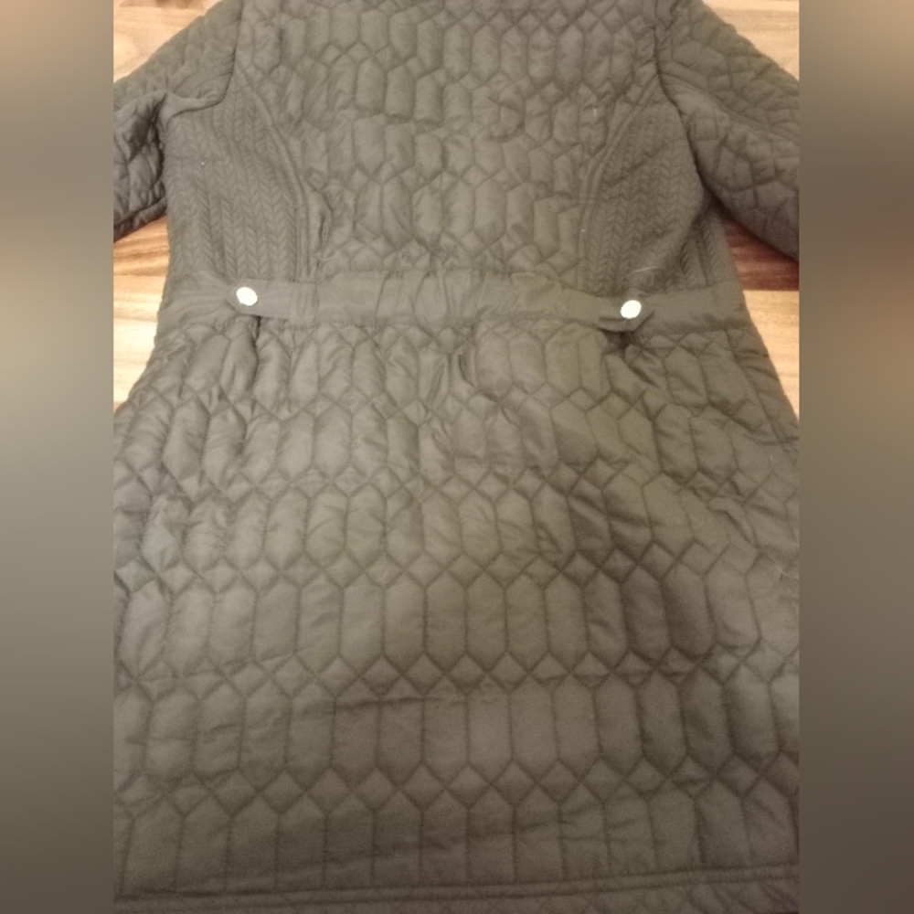 Weatherproof jacket - Picture 2 of 3